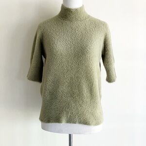Bailey 44 Mock Neck Short Sleeve Sweater Top Size Medium Sage Green Fuzzy Soft